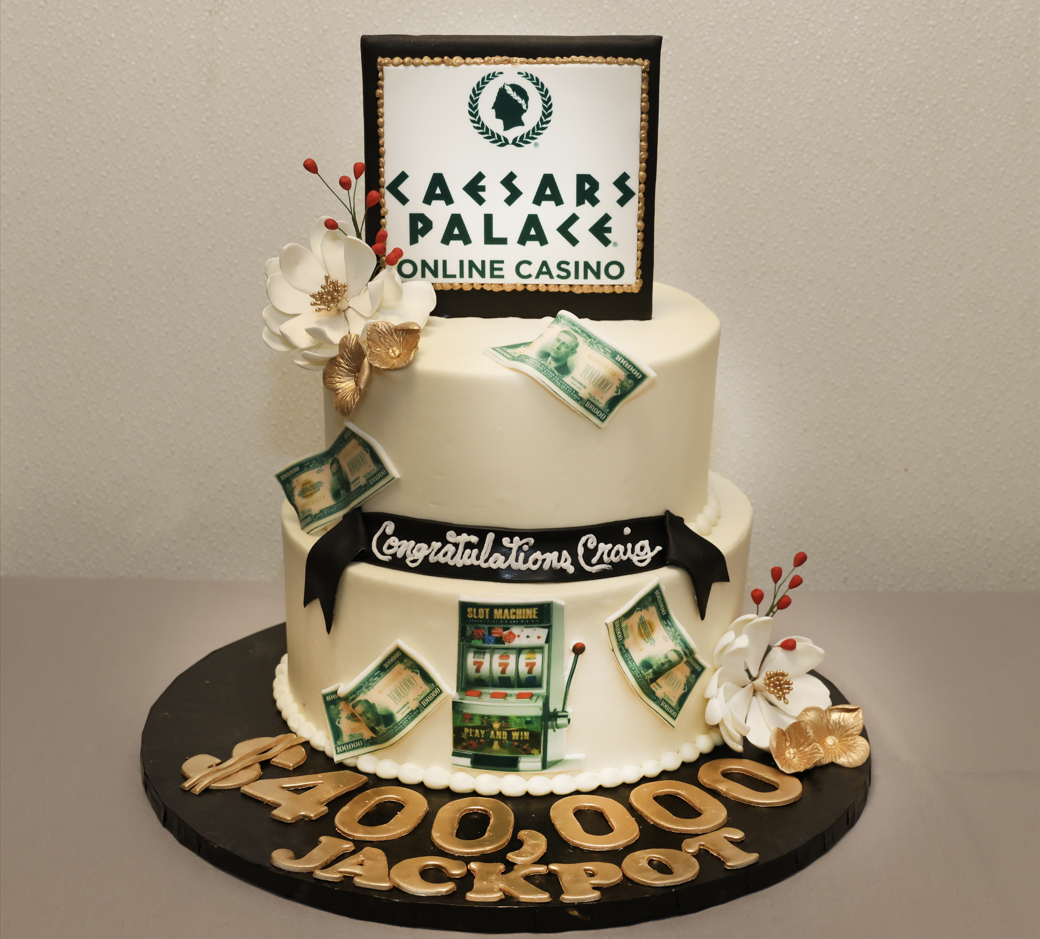 Casino poker theme 21st cake with slot machine - - CakesDecor