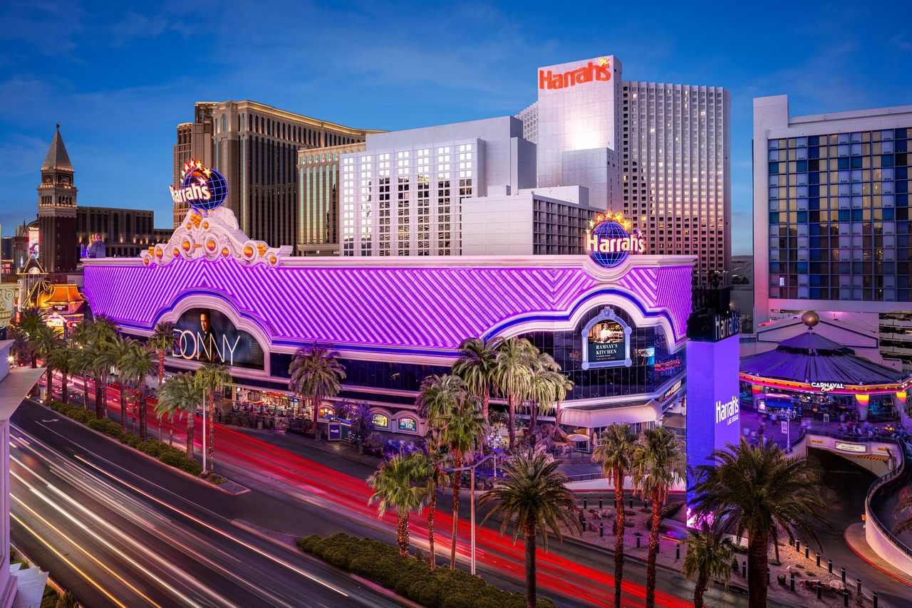 Harrah's Hotel and Casino - Las Vegas Deals, image size:1280x854