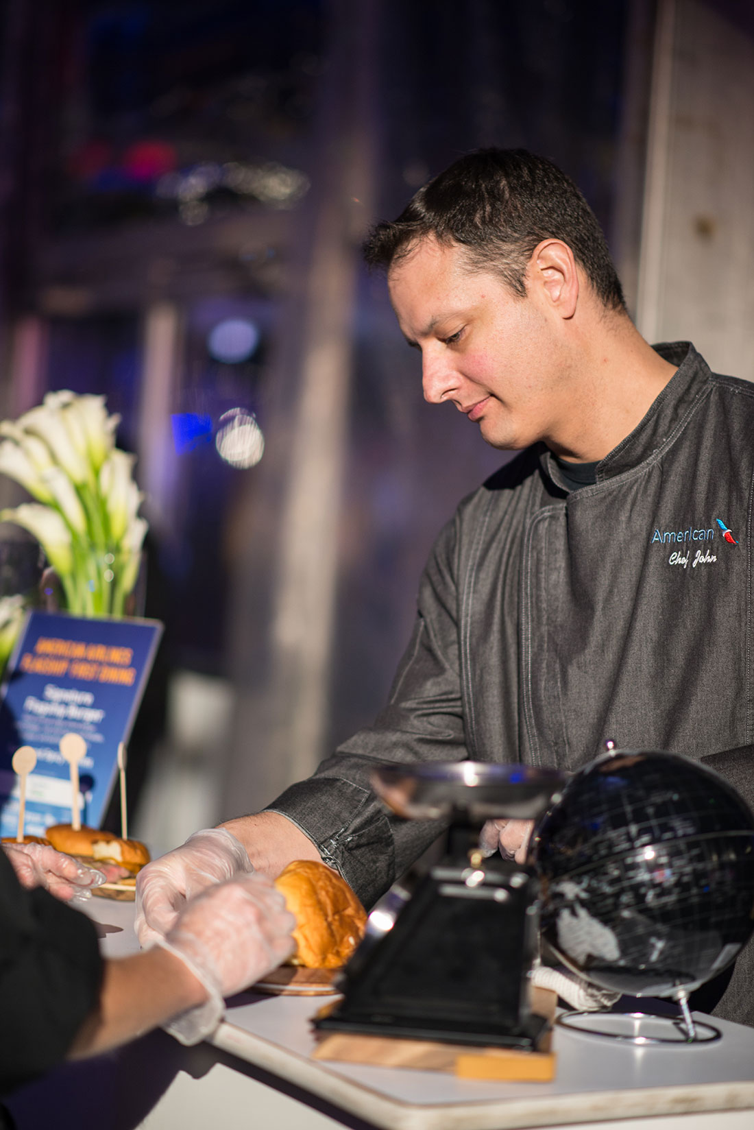 American Airlines Chef John Ogden presented NYCWFF attendees with the signature Flagship Burger.